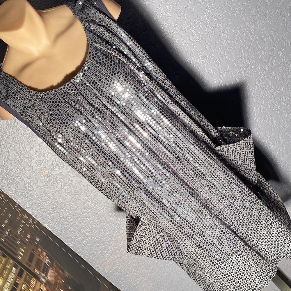 MICHAEL F. - tunic: charcoal w lined mesh silver sequins & extended pockets - L